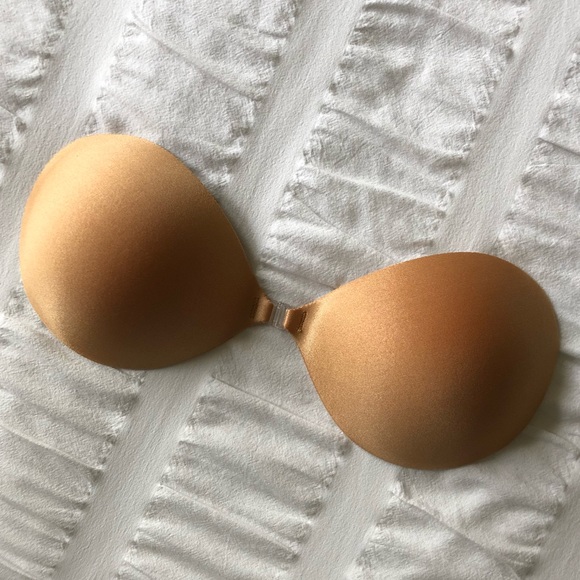 NuBra Seamless Push-Up Backless Stick-On Bra - Picture 4 of 7